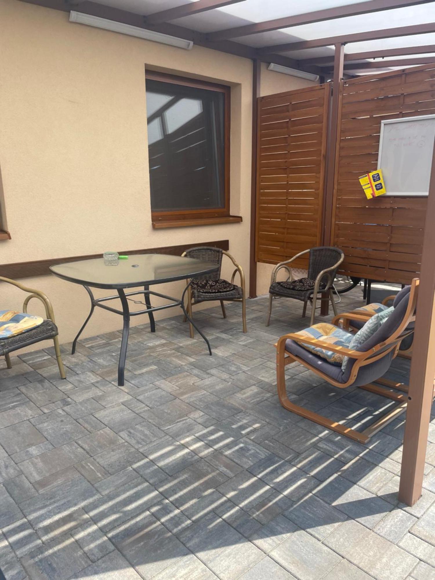Apartmán LOSONCI pre 2 osoby Nesvady Esterno foto